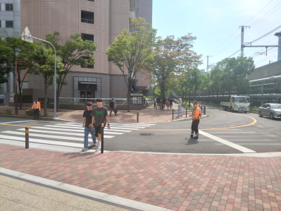 阪急「大阪梅田駅」からのアクセス（地上）写真9